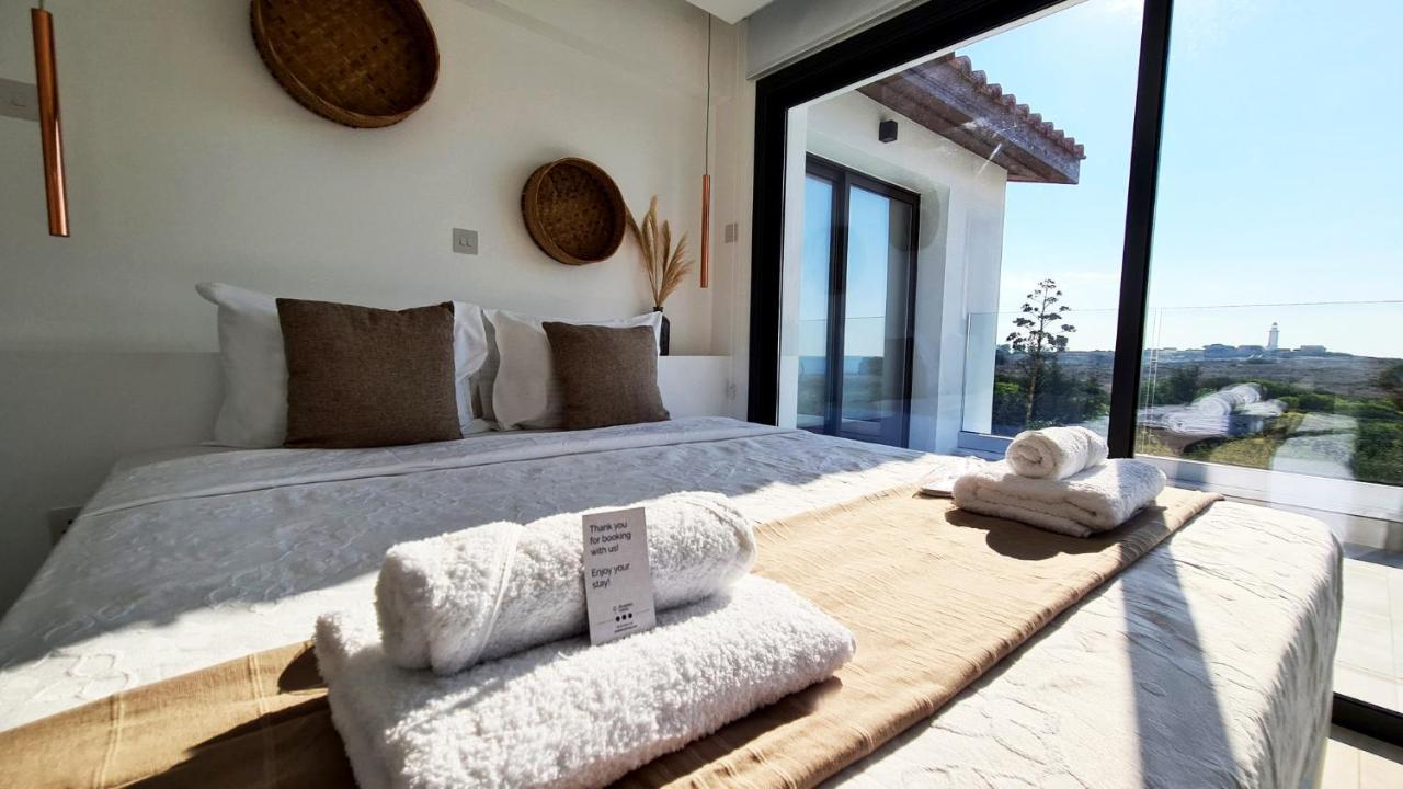 Phaedrus Living: Seaview Luxury Villa Venus Paphos ภายนอก รูปภาพ