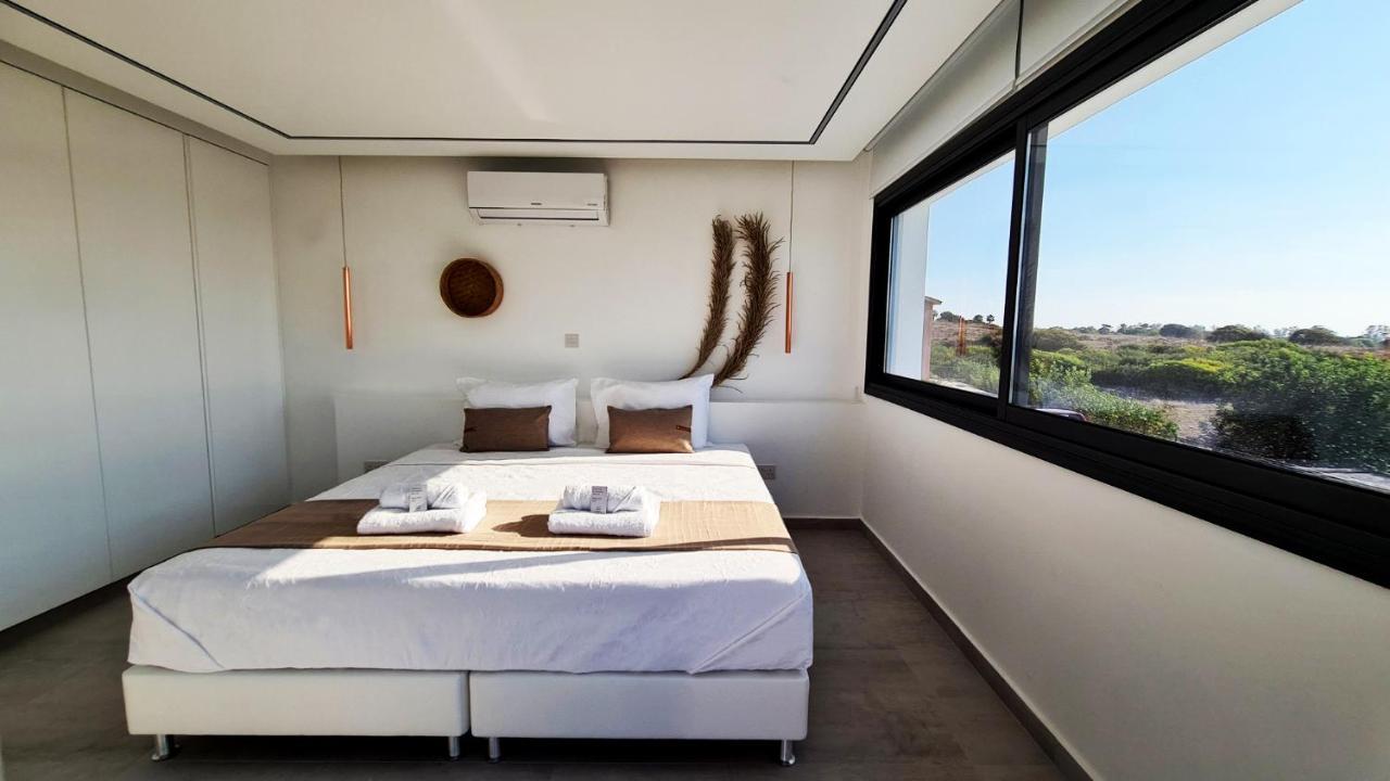 Phaedrus Living: Seaview Luxury Villa Venus Paphos ภายนอก รูปภาพ