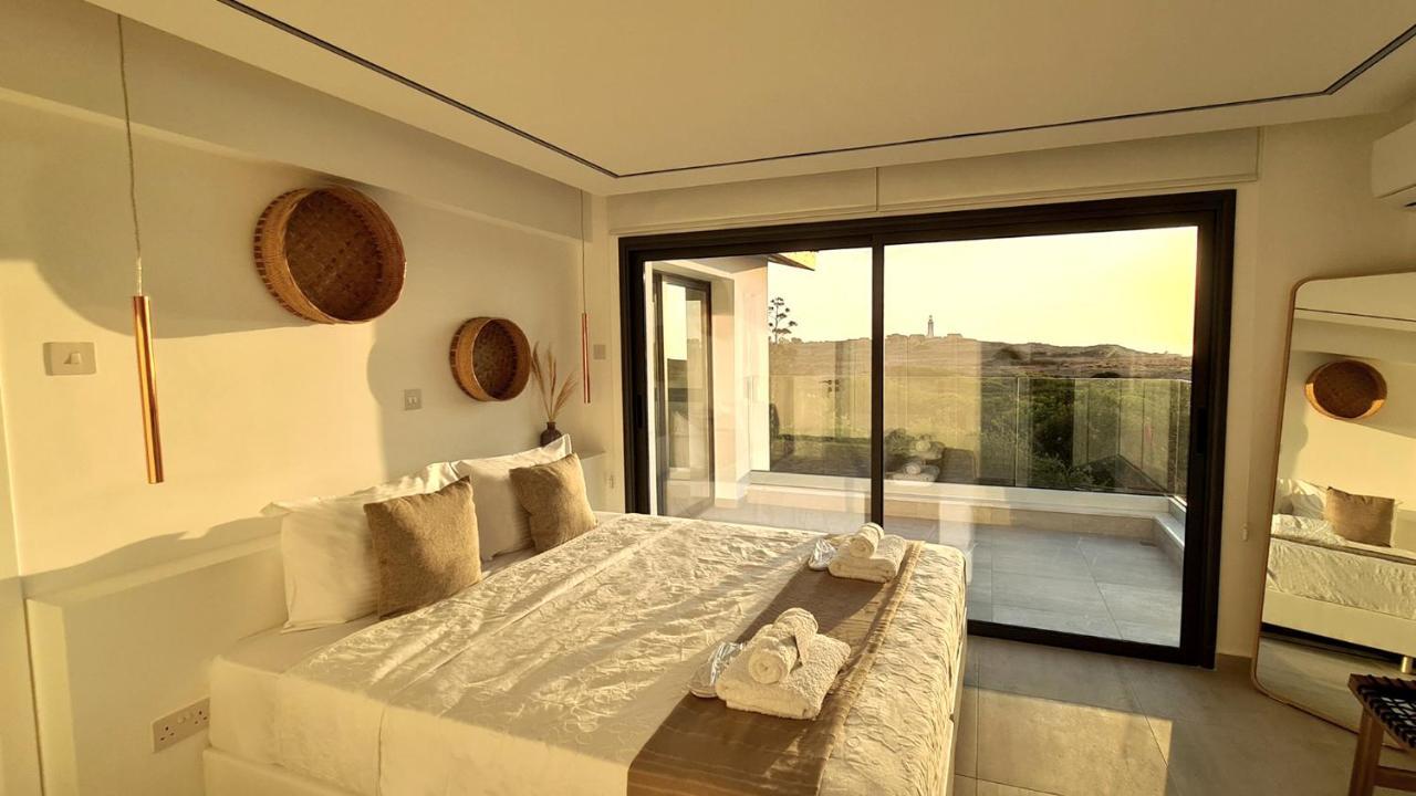 Phaedrus Living: Seaview Luxury Villa Venus Paphos ภายนอก รูปภาพ