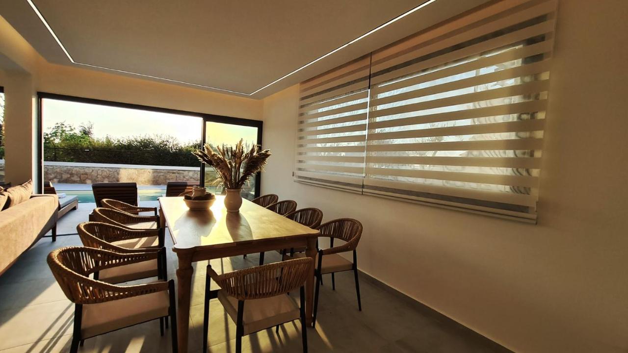 Phaedrus Living: Seaview Luxury Villa Venus Paphos ภายนอก รูปภาพ